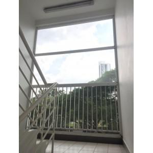 CONDO STAIRCASE COVER WITH INSECT SCREEN